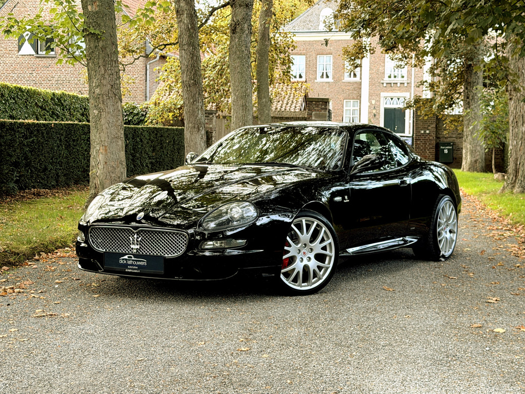 57132347-41.jpg